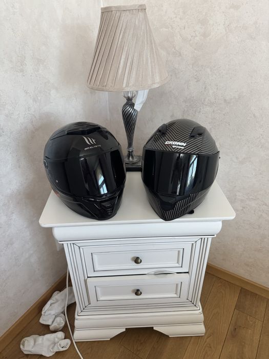 Vand casca Mt-thunder 4 negru lucioasa