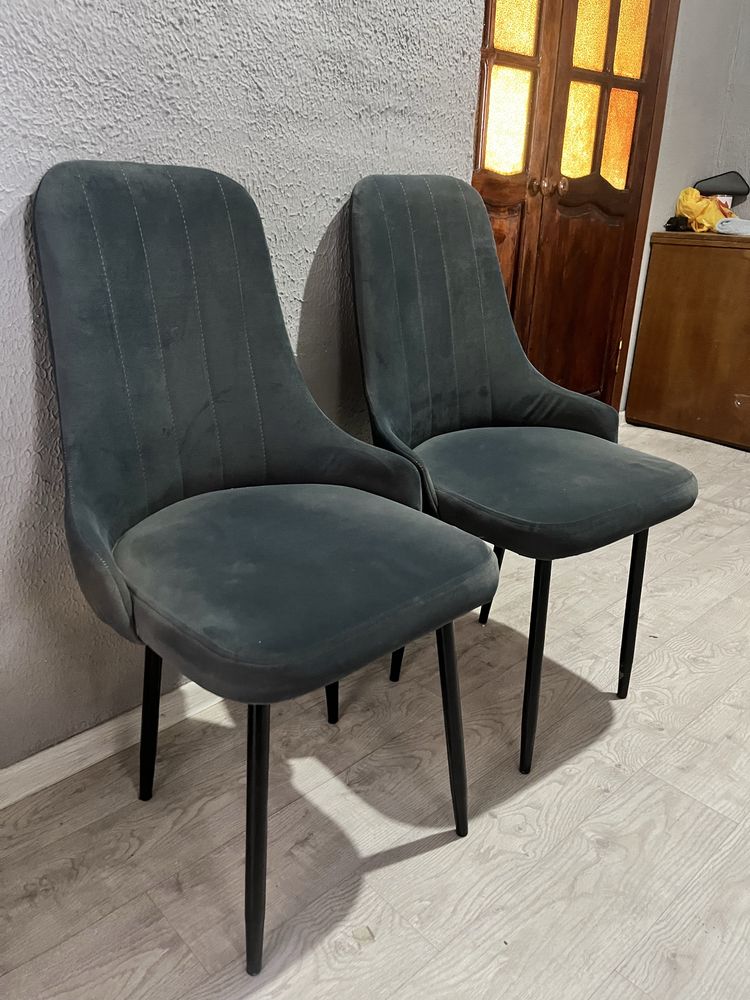 Продам стулья 4 шт