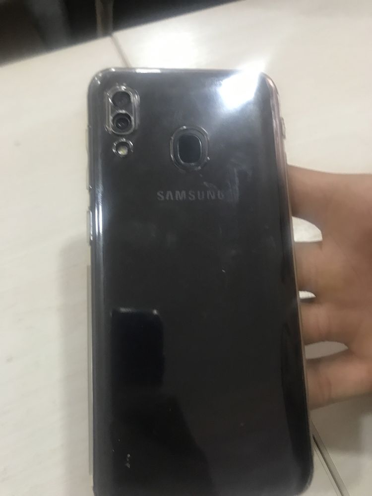 A30samsung  srocna sotladi