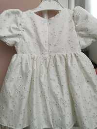 Бяла рокля за 1 год