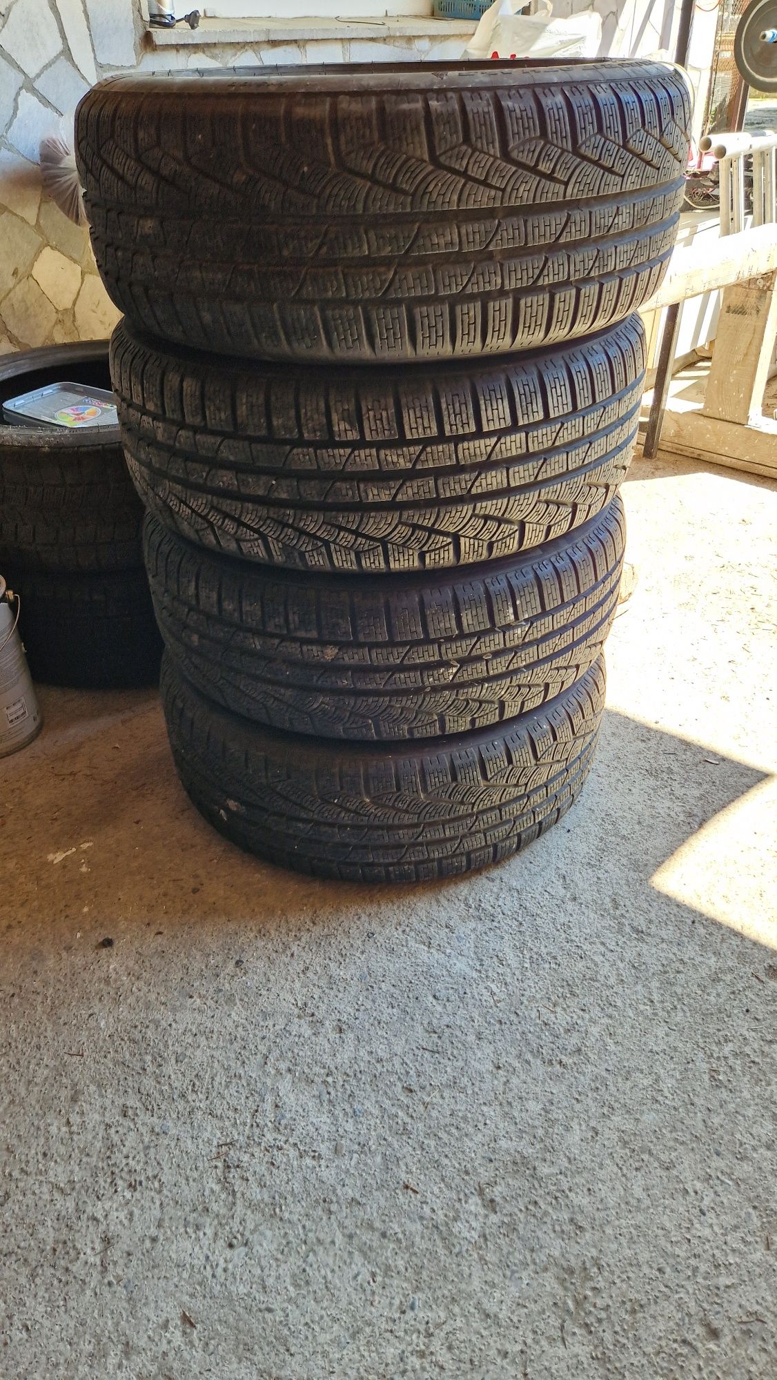 PIRELLI  225/ 55/ 17