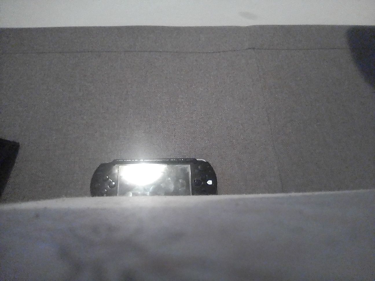 Vând PSP Sony Pt Piese