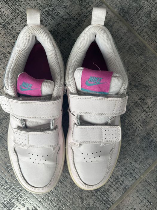 Маратонки Nike р.33.5