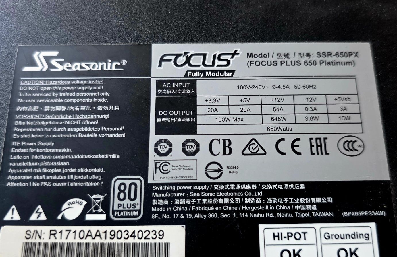 Sursa gaming Seasonic putere 650W Focus Plus Platinum Full Modular