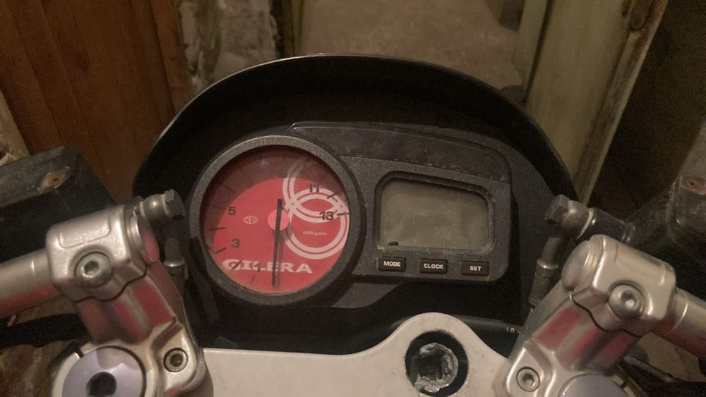 Продавам на части gilera DNA 125 4 valve