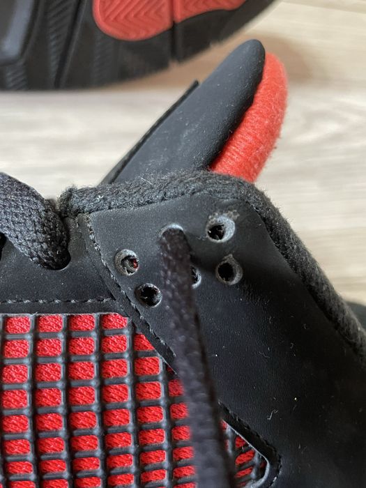 Jordan 4 Red Thunder