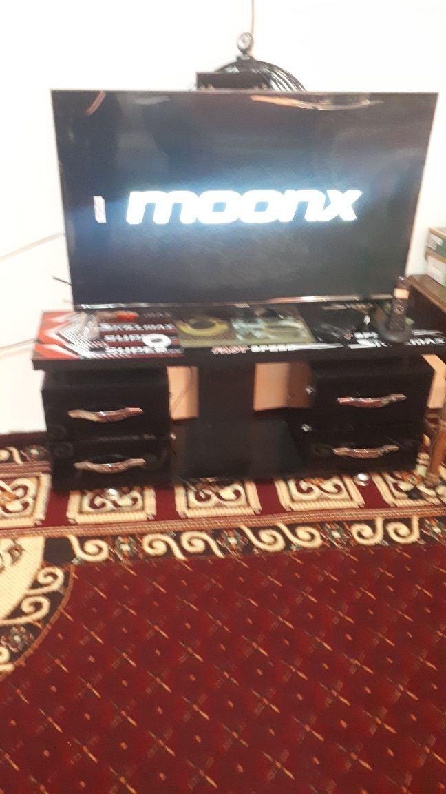 телевизор moonx 110размер срочно сотилади
