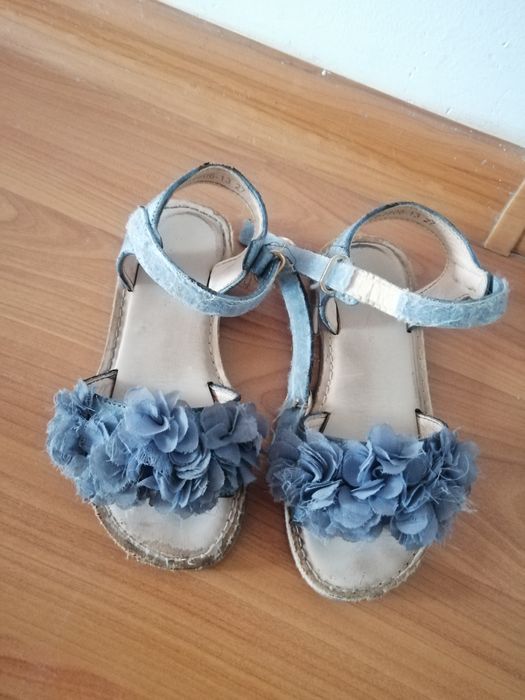 Pantofi fetite mr 30 și sandale nr 28