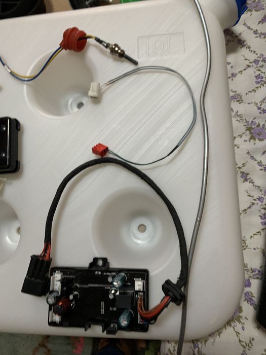 Piese sirocou pompa webasto bujie rezervor placa tub motoras camera no