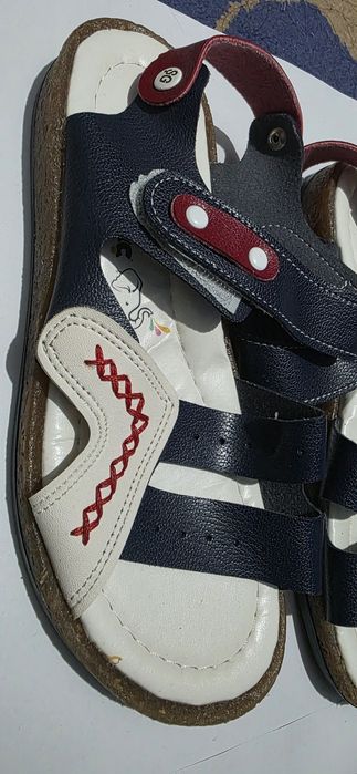 Сандалии детские