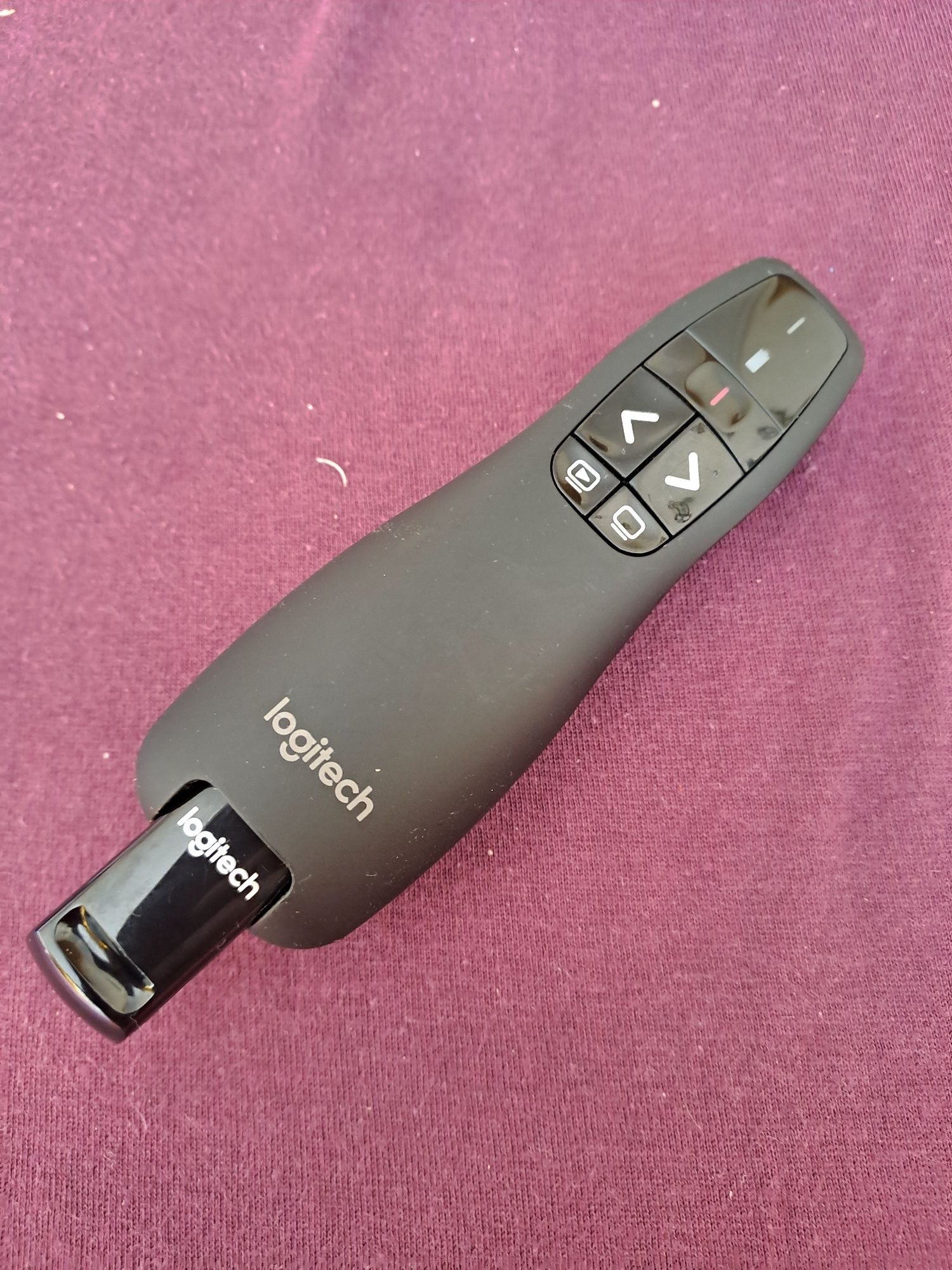 Presenter Logitech R400