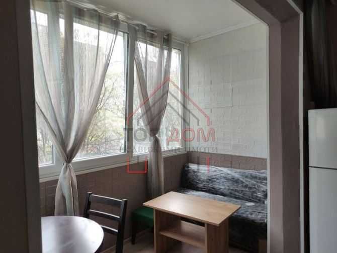 Дава се под наем Двустаен апартамент в Варна, Левски - 50 кв.м за 433.5 € - Снимка #2