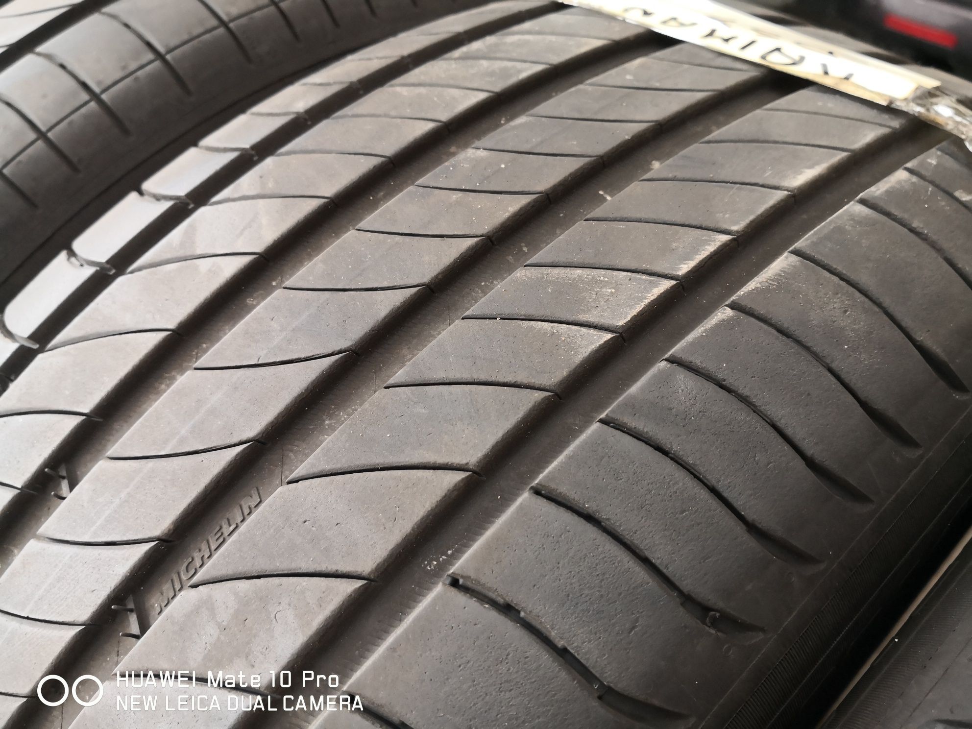 235 50 19 цола гуми като нови Michelin dot 21