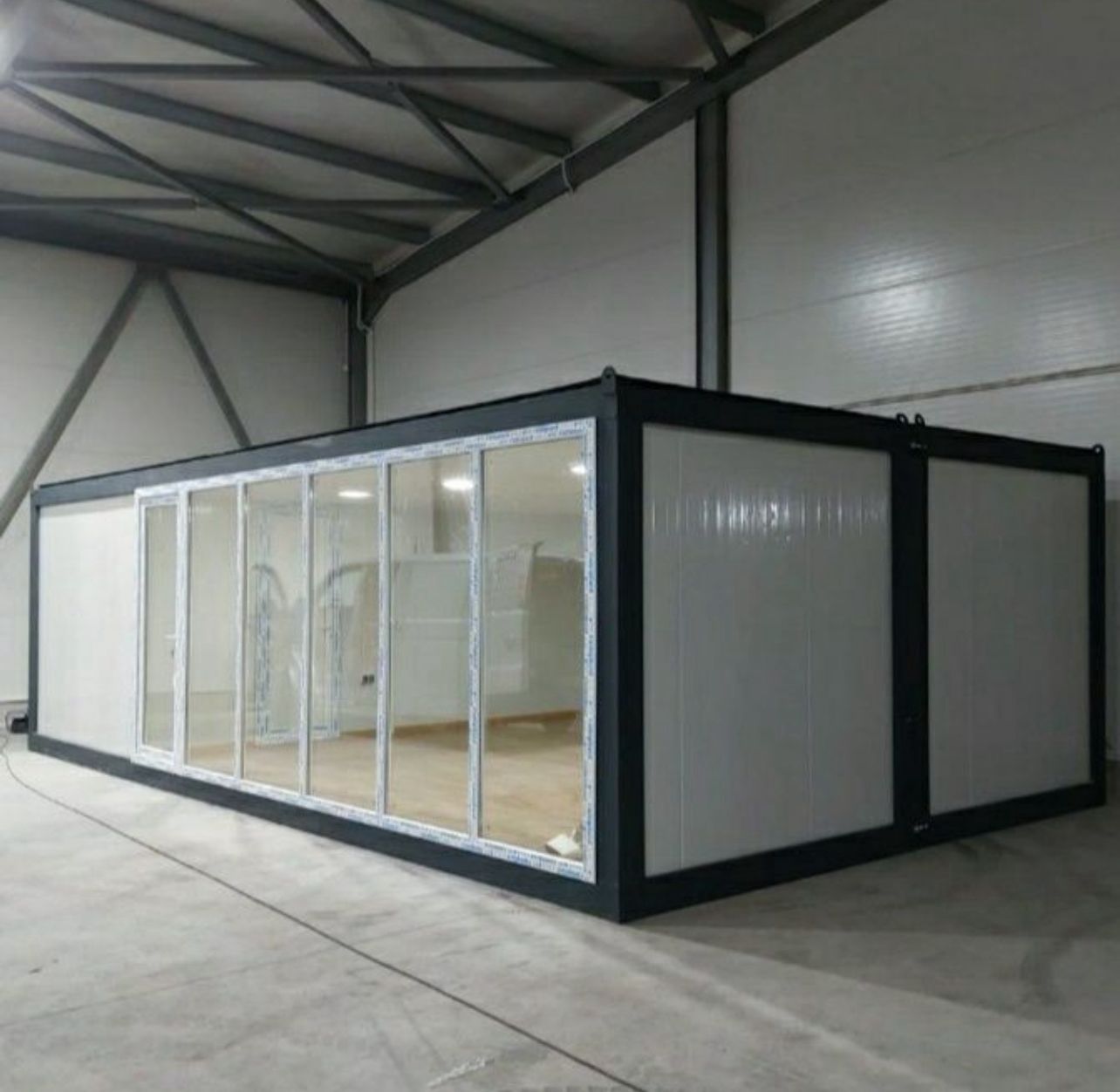 Vindem containere modulare
