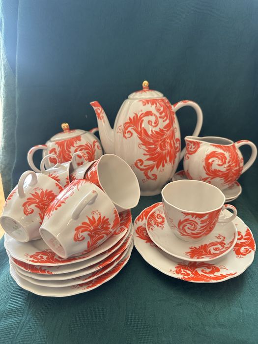 Пълен сервиз “Перо на Жар птица” с десертни чинии на ЛФЗ Ломоносов