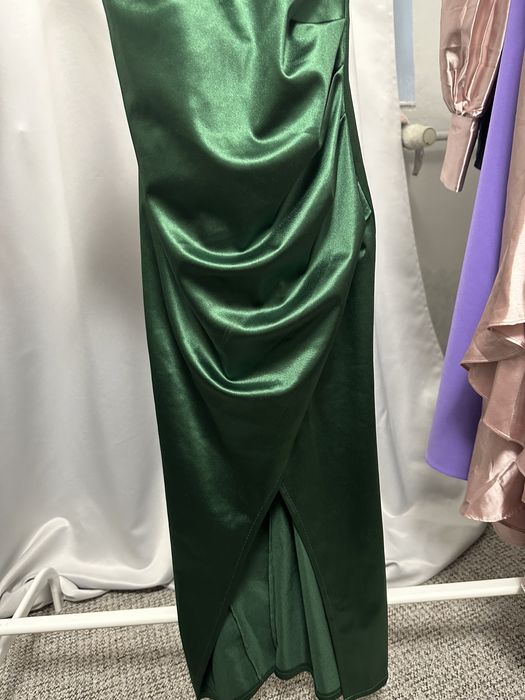 Rochie de ocazie nepurtata