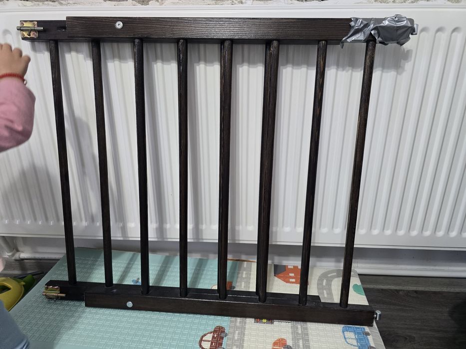 Poartă de siguranță scari