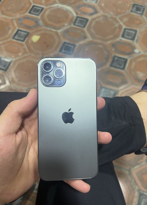 iPhone 12 Pro.