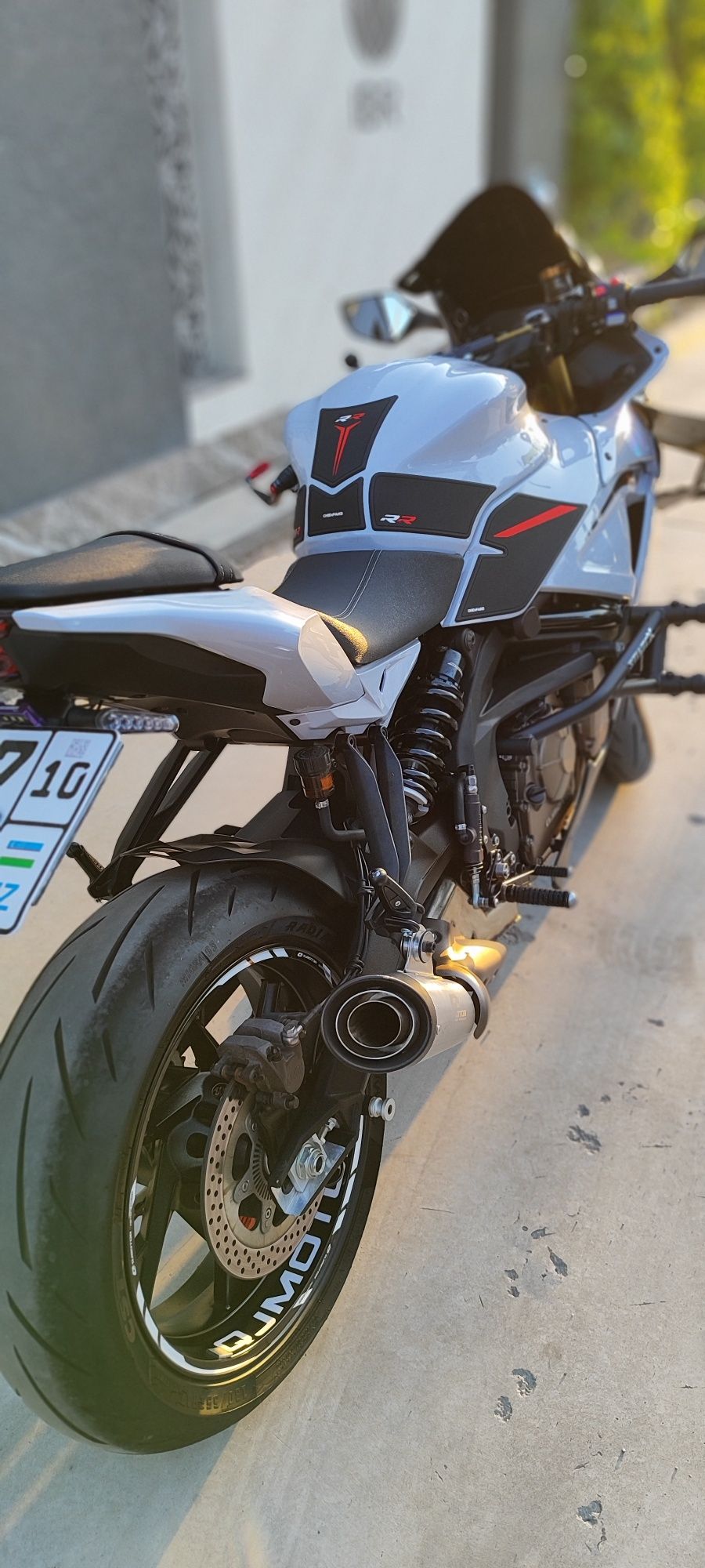 Мотоцикл QJ Motor 600RR