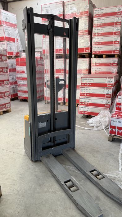 Transpalet electric Jungheinrich EJC M10