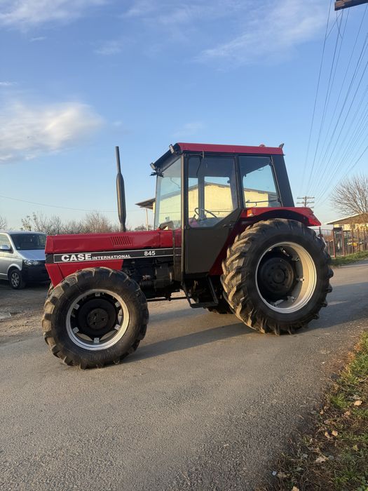 Vand sau schimb tractor Case IH 845 S