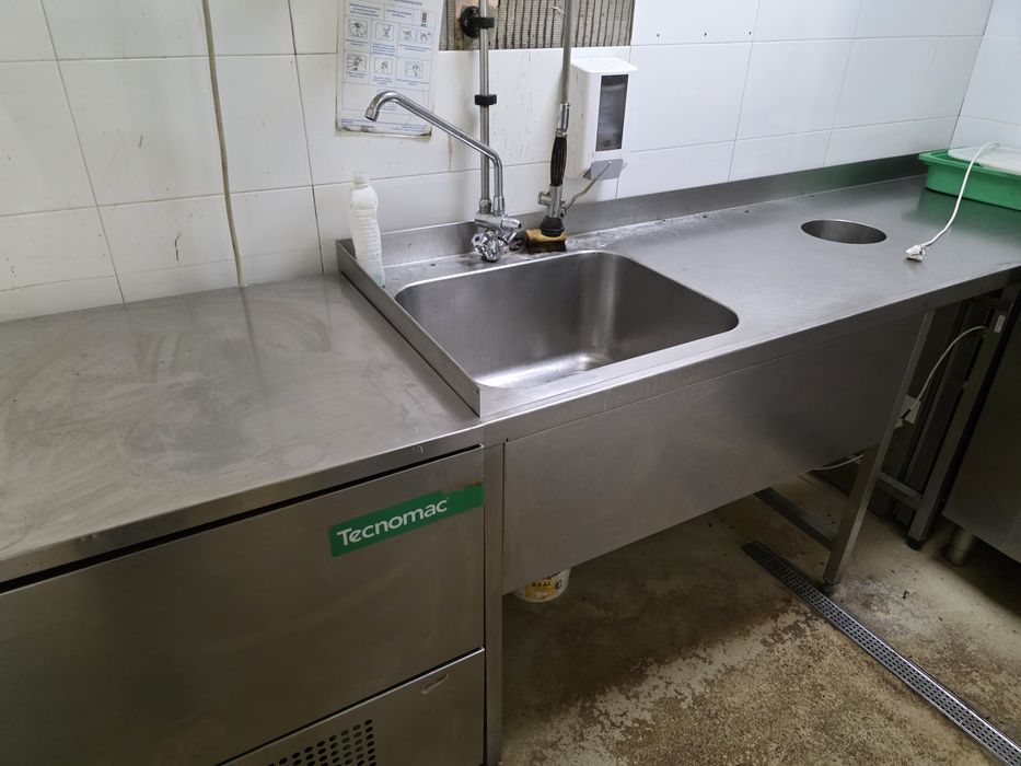 Инокс рафтове за хлад,камери от 600лв до 1200лв