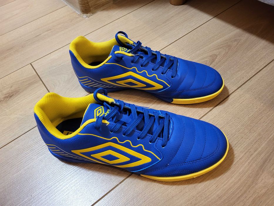 Футболни обувки Umbro