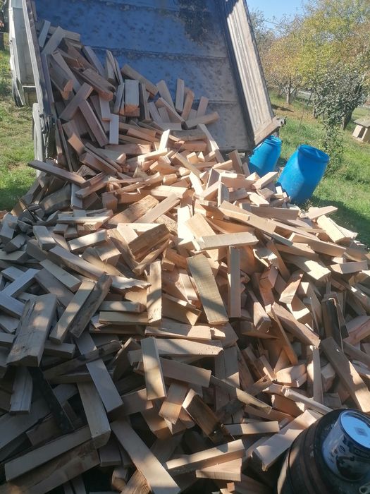 Lemne de foc uscate