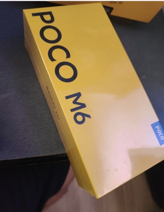 Vând sau Schimb Xiaomi Poco M6 Sigilat