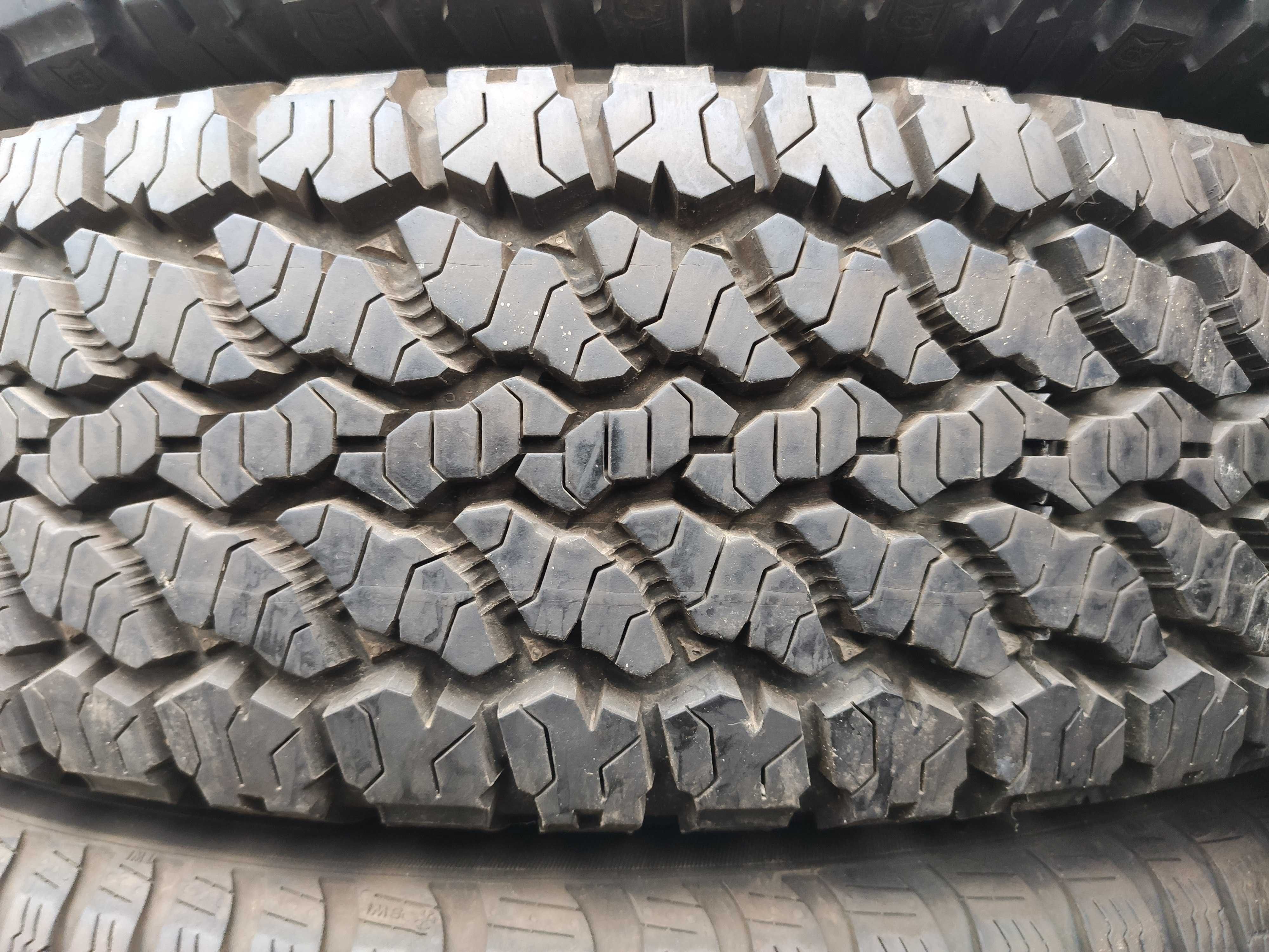 2бр Всесезонни гуми all Terrain 205 R 16 - General