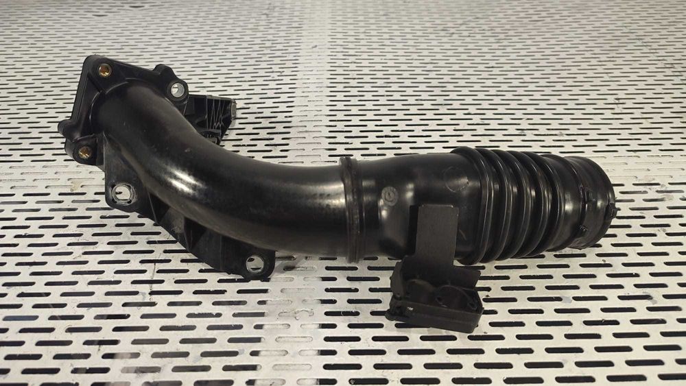 tubulatura plastis admisie VOLVO S60 V60 1.6D D2 115cp E5 2010-2014