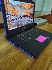 Laptop 4K editare video Alienware 15 rezoluție UltraHD