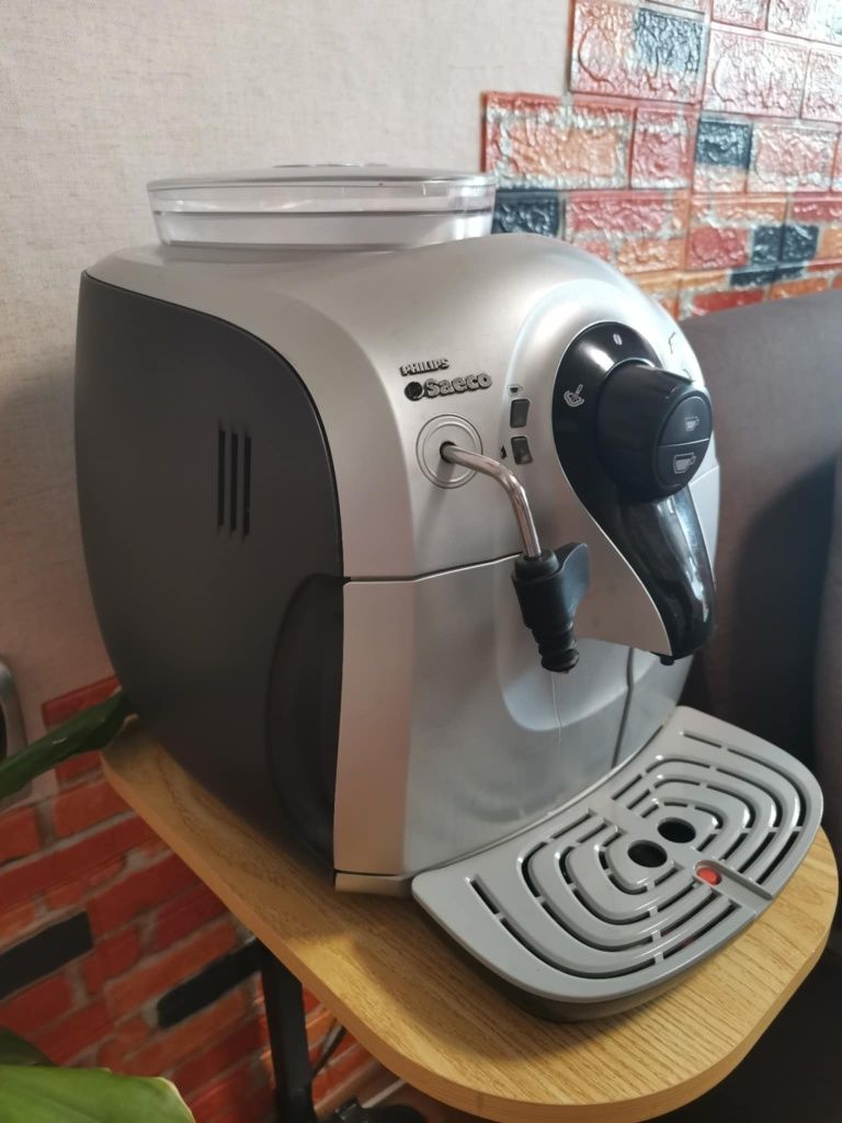 Кафеавтомат PHILIPS SAECO Xsmal