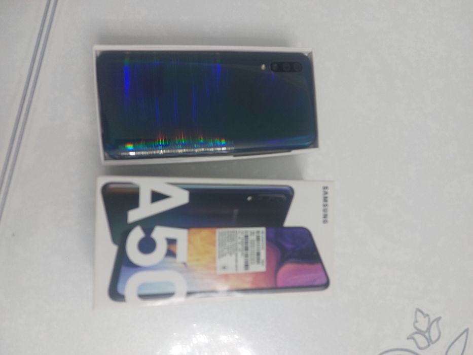 Самсунг А50 ескірмеген