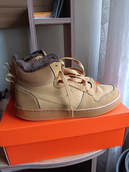 Обувки Nike 39 номер