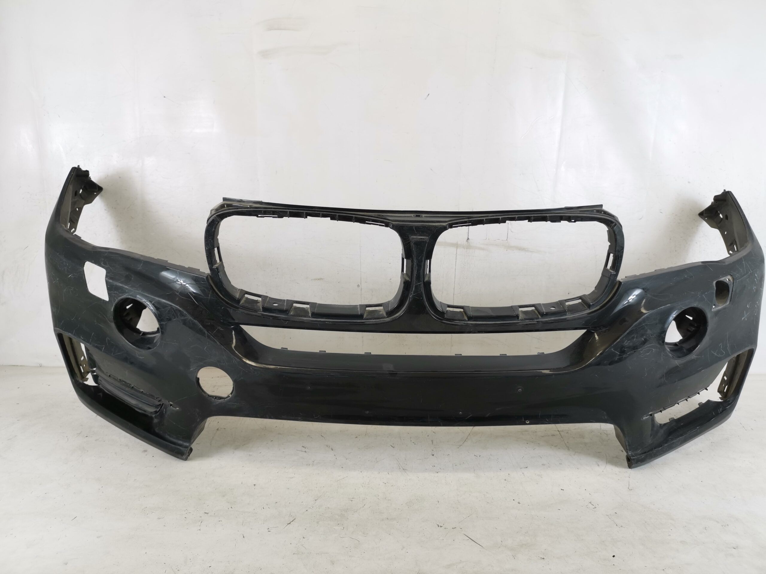 Предна броня БМВ Х5 / BMW X5 F15 Оригинална, в добро състояние