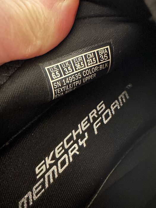 Нови  маратонки на SKECHERS 36 номер и 37 номер