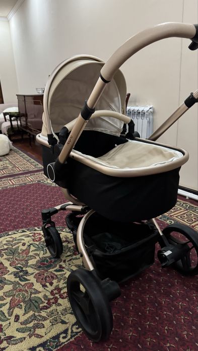 Коляска фирмы Burbay 3 в 1