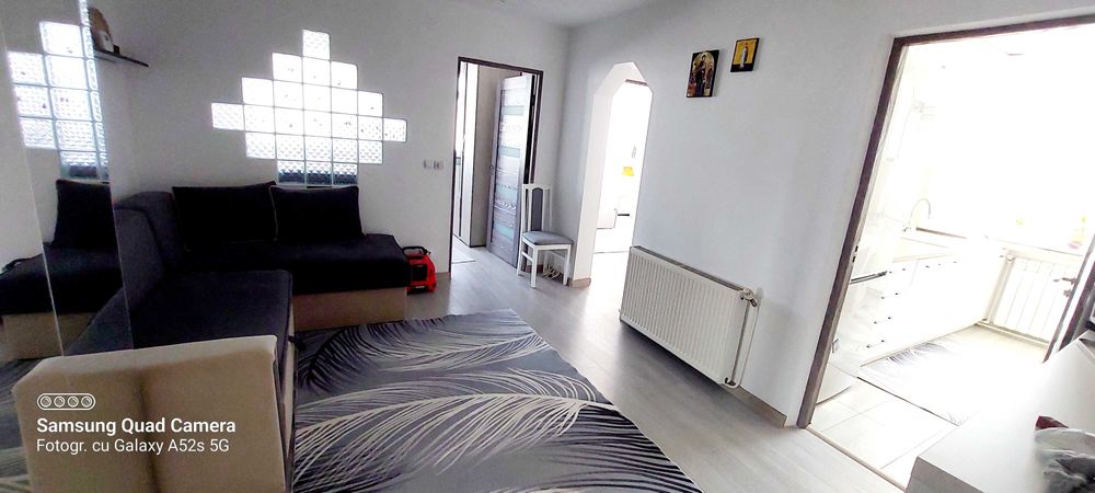 Închiriez apartament  utilat și mobilat în regim hotelier.