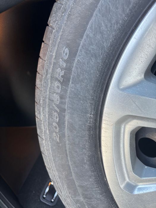 Jante 16 5x114,3 anvelope Nexen 205/60 r16 vara