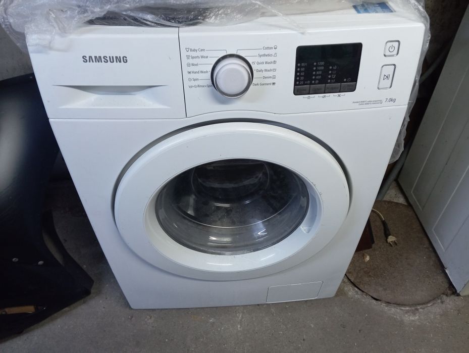 Продавам пералня