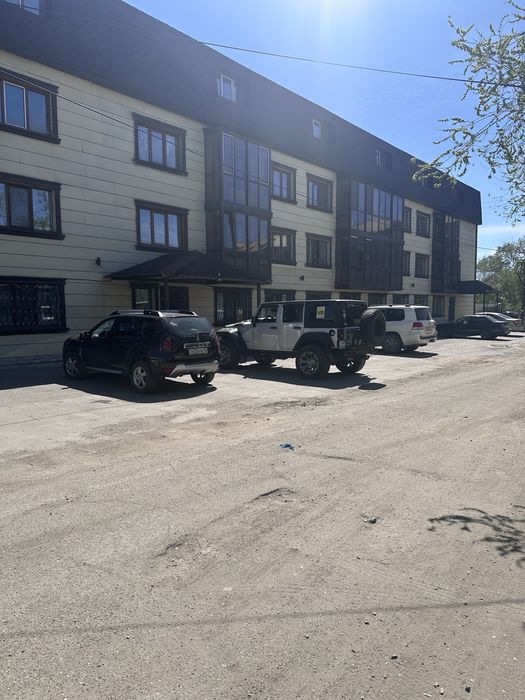 Сдам в аренду цокольный этаж в МЖД