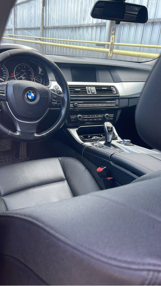 Vand URGENT!! Bmw 520 f11 2012 184 cp