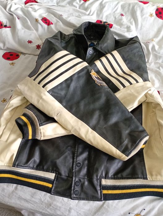 Vând geacă de motociclist