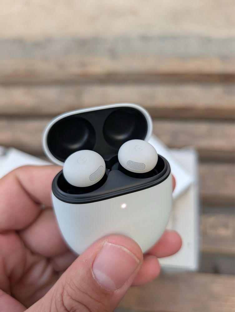 Продаю Google Pixel Buds Pro 2 (распакованные ,но новые)