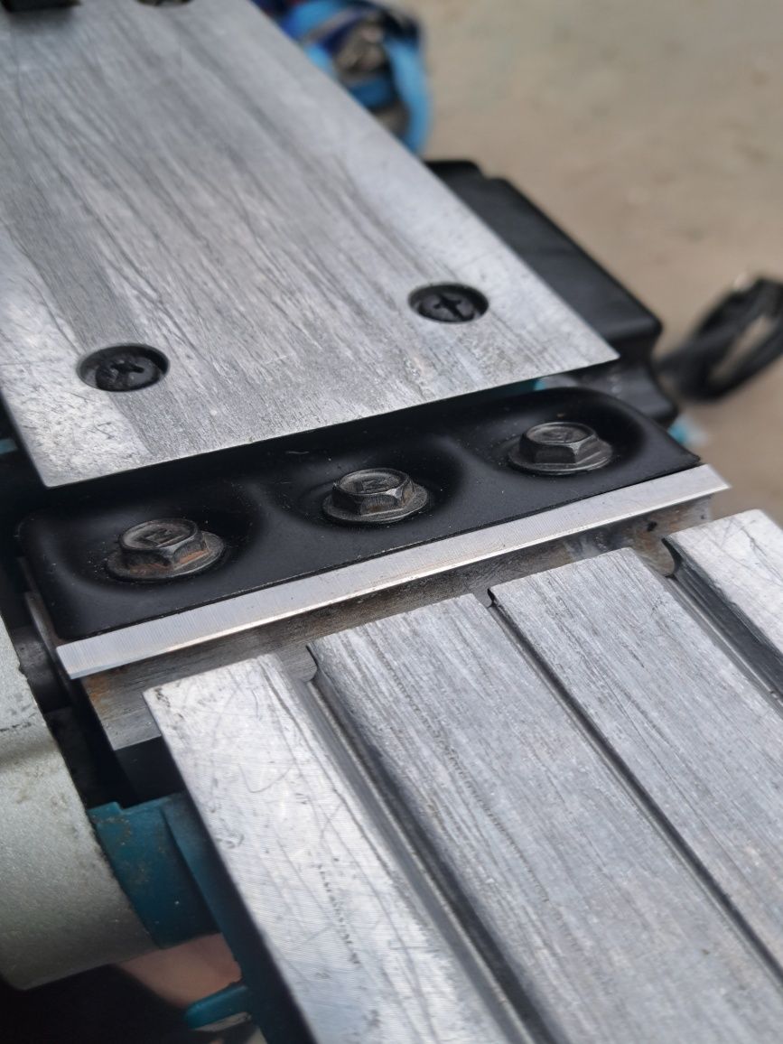 Електрическо ренде MAKITA KP0810C