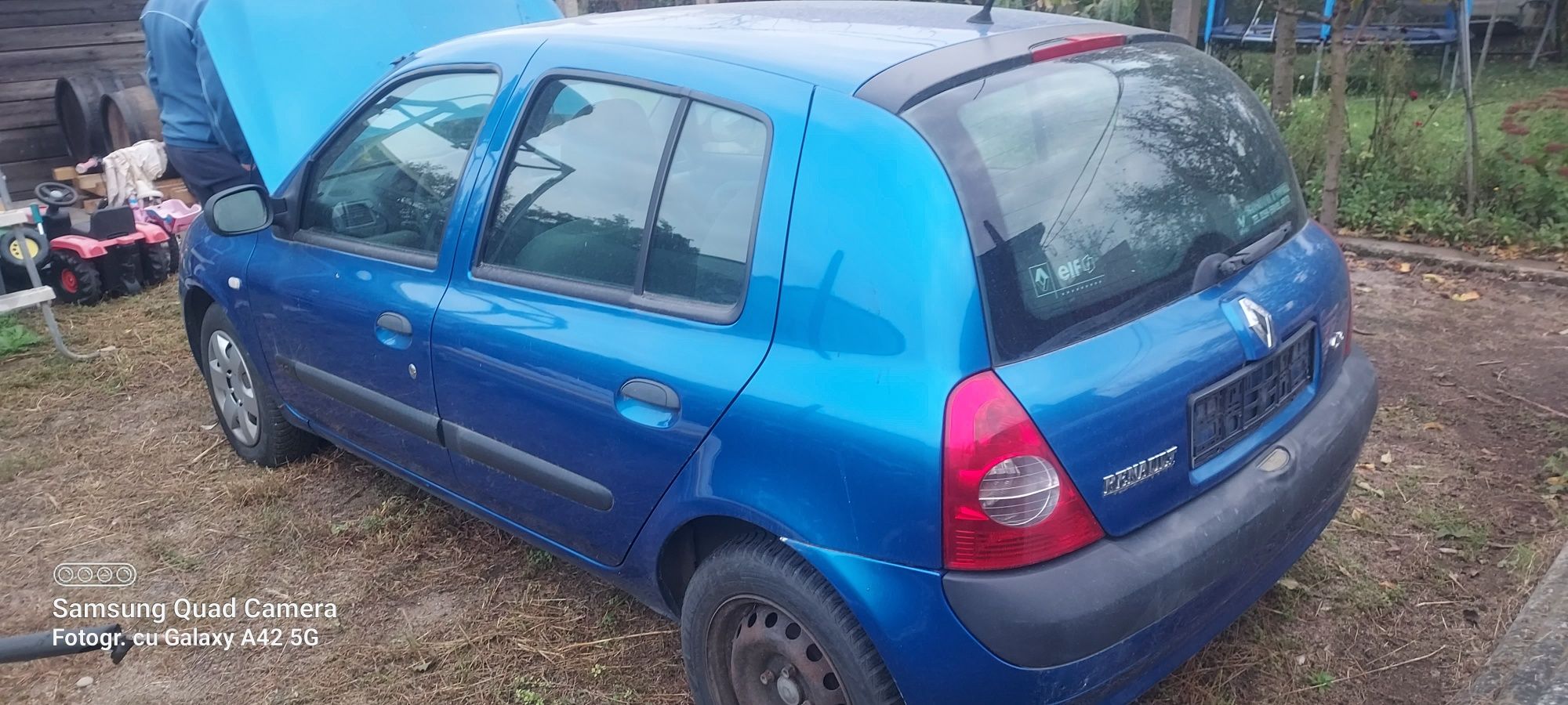 Dezmembrez renault clio 1.5dci an 2005