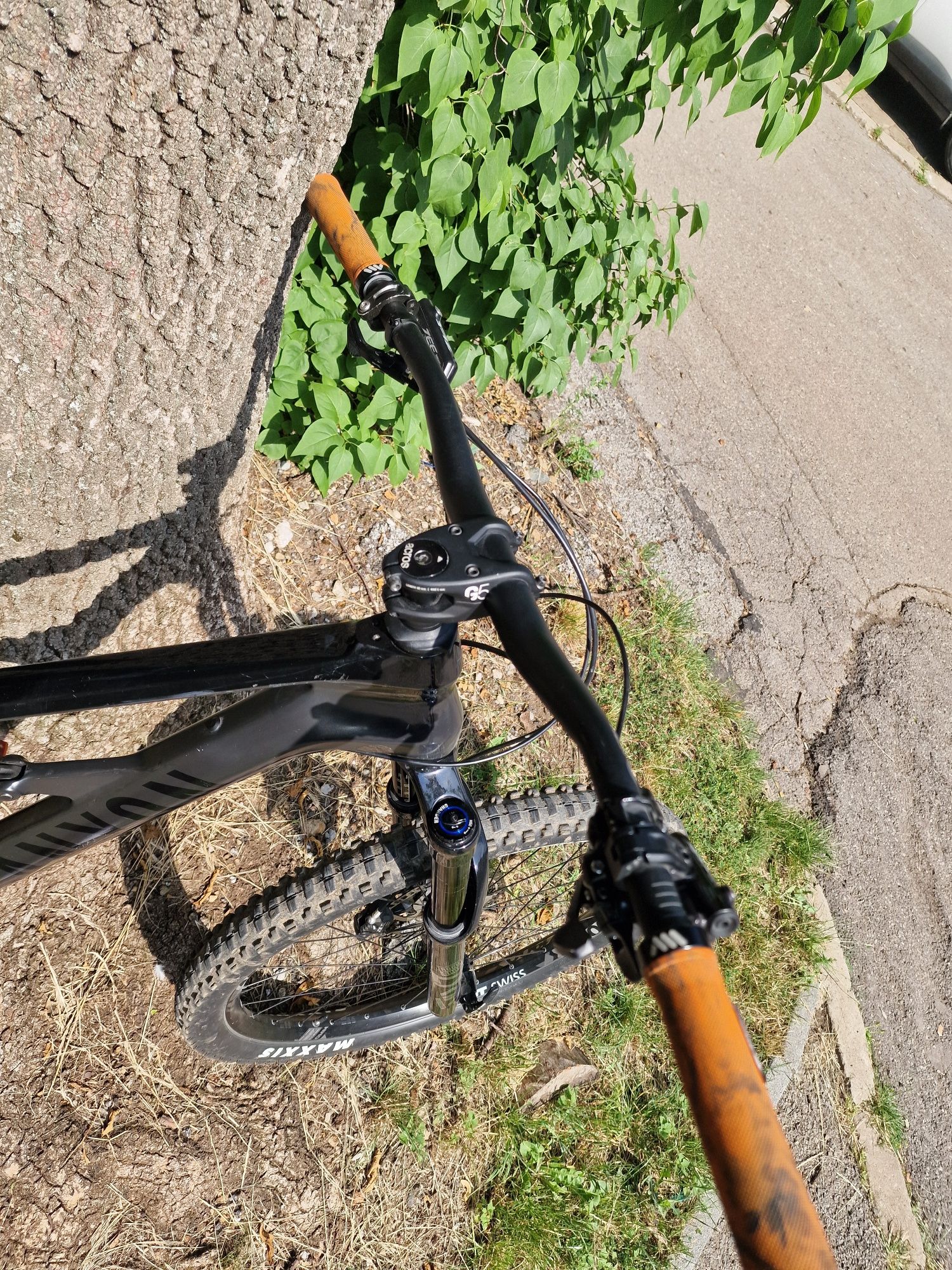 Canyon spectral cf 7.0. Не е(Trek, YT, Specialized, Cube Pivot)