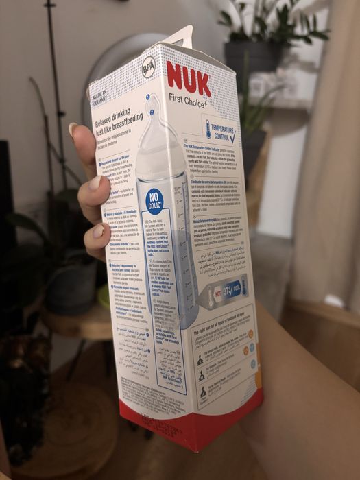 Чисто ново, неотваряно шише на NUK