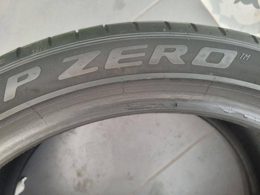 275  35 20 Anvelope de vară Pirelli Runflat